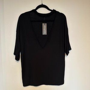 Boohoo Black Elicia Extreme Plunge Choker Tee Shirt (Size: US 6 UK 10 )